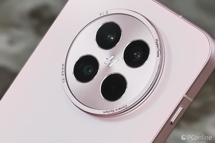 一款轻薄有料的小屏旗舰! OPPO Find X8s手机测评 一款轻薄有料的小屏旗舰! OPPO Find X8s手机测评