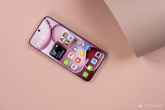 一款轻薄有料的小屏旗舰! OPPO Find X8s手机测评 一款轻薄有料的小屏旗舰! OPPO Find X8s手机测评