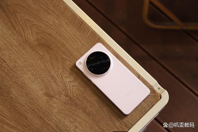 真正的安卓影像机皇! OPPO Find X8 Ultra手机性能评测 真正的安卓影像机皇! OPPO Find X8 Ultra手机性能评测