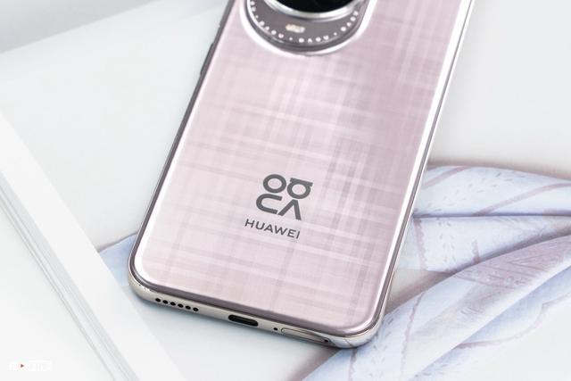 红枫原色镜头真的不一样吗? 华为nova 14 Ultra手机评测