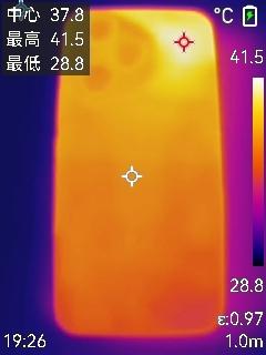 续航佳且手感好的另类AI影像旗舰! 荣耀400 Pro手机全面评测