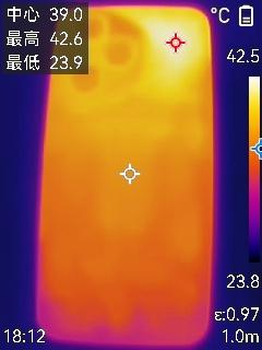 续航佳且手感好的另类AI影像旗舰! 荣耀400 Pro手机全面评测