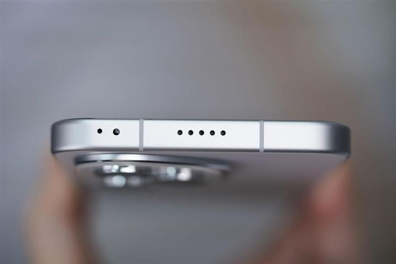 续航佳且手感好的另类AI影像旗舰! 荣耀400 Pro手机全面评测