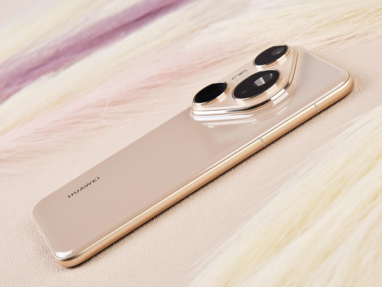 卫星通信+AI影像! 华为 Pura 80 Pro手机全面评测 卫星通信+AI影像! 华为 Pura 80 Pro手机全面评测