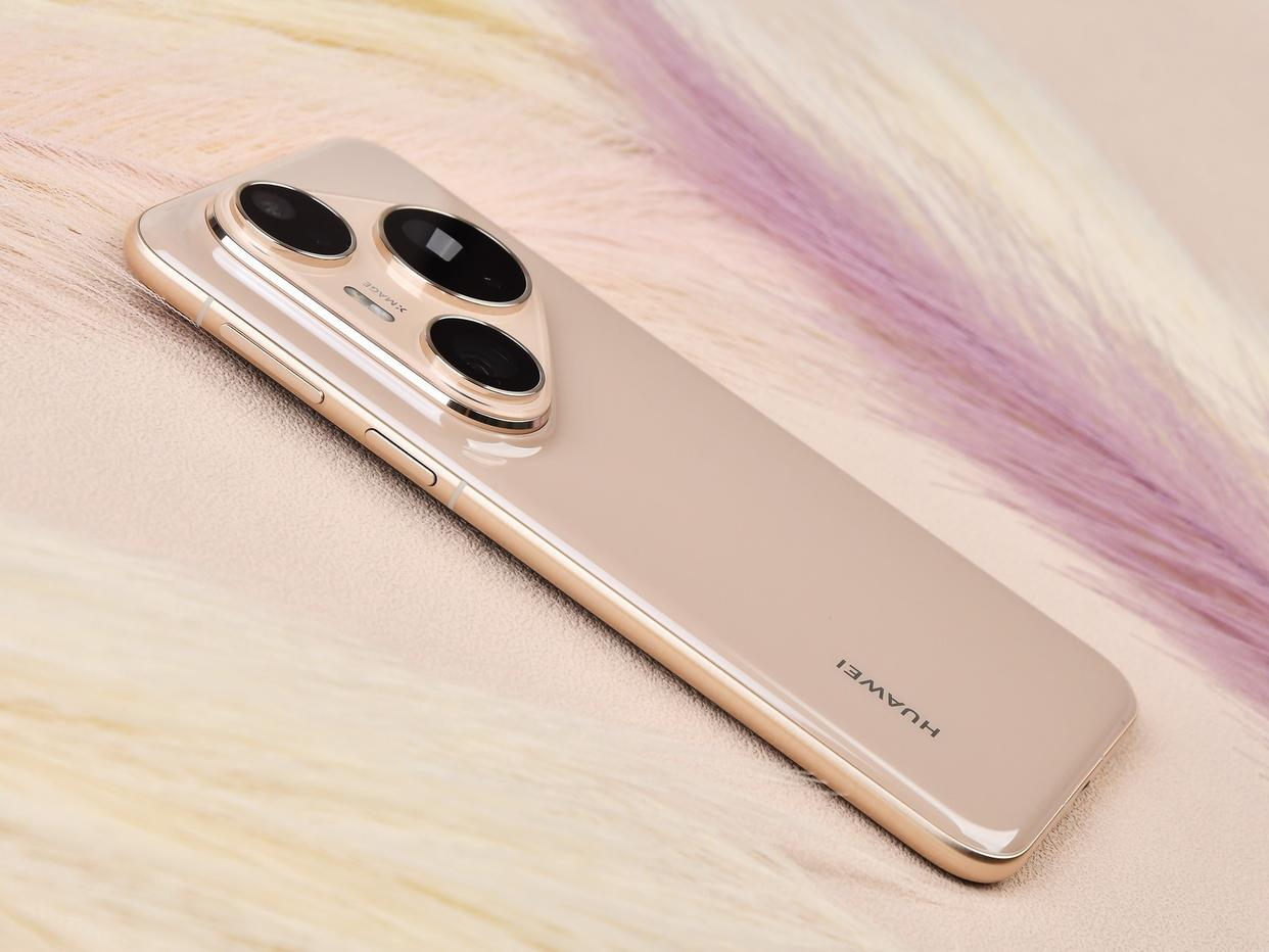 卫星通信+AI影像! 华为 Pura 80 Pro手机全面评测 卫星通信+AI影像! 华为 Pura 80 Pro手机全面评测