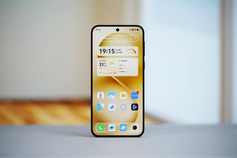 6.31英寸完美小直屏! vivo S30 Pro mini手机全面评测 6.31英寸完美小直屏! vivo S30 Pro mini手机全面评测