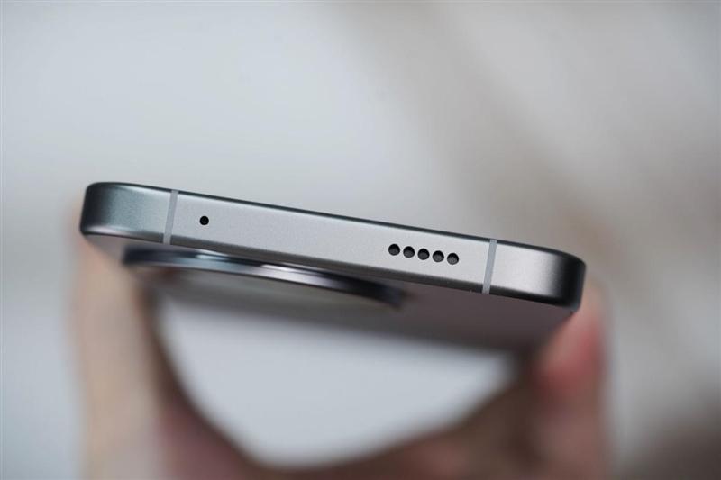 天玑9400+独显D2双芯! Redmi K80至尊版手机全面评测