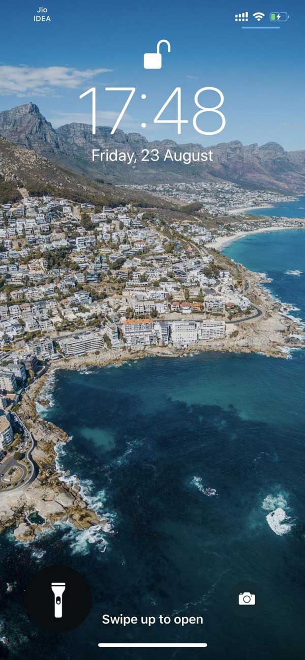 如何瞬间将iPhone变成手电筒? iPhone手电快捷秒开技巧