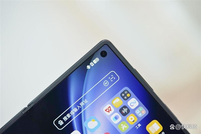 4.3mm厚度的折叠屏+潜望长焦镜头! vivo X Fold5手机全面评测 4.3mm厚度的折叠屏+潜望长焦镜头! vivo X Fold5手机全面评测